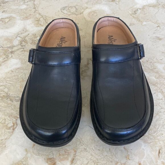 Alegria Chairman Black Nappa Open Back Mule Men’s Shoes - Picture 2 of 15